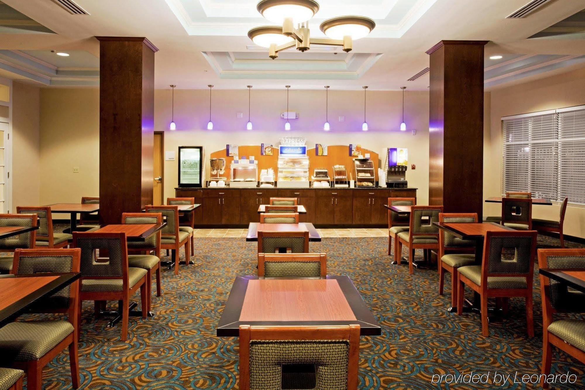 Waverly Holiday Inn Express Lake Wales North-Winter Haven By Ihg מראה חיצוני תמונה